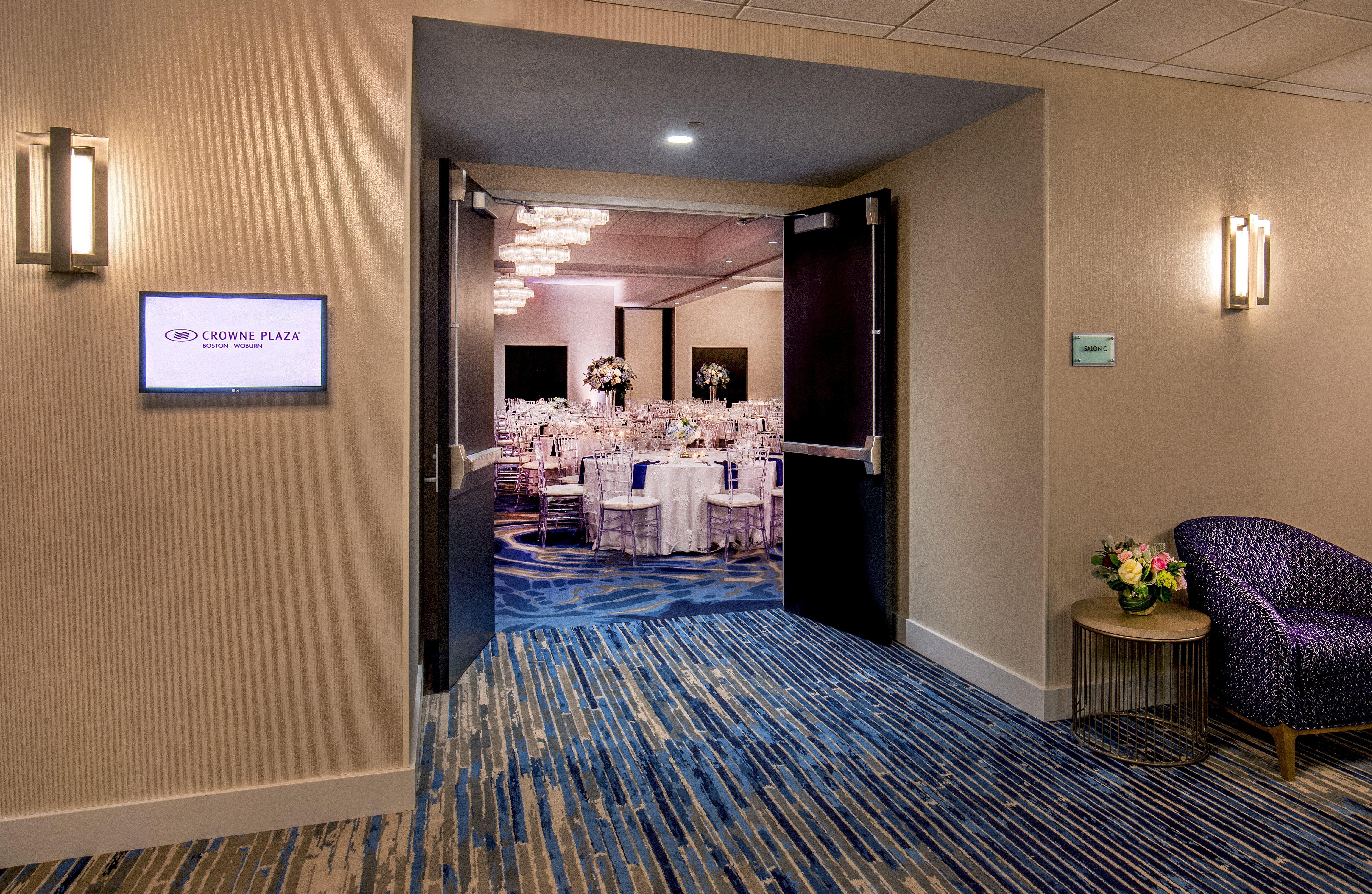 Crowne Plaza Boston - Woburn By Ihg Hotel Exterior foto